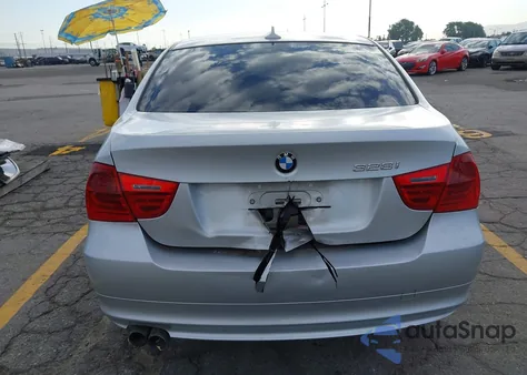 2011 BMW 328I I из США, поврежденный, VIN WBAPH7G59BNN03756